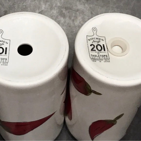 Kitchen Prep 201 Chili and Cheese (White w/Red Chili Peppers) Ceramic Shakers. - Picture 6 of 6